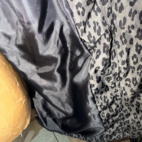 Soft Surroundings Nylon Leopard Animal Print Lined Trench Rain Coat Jacket SZ M - Picture 7 of 10